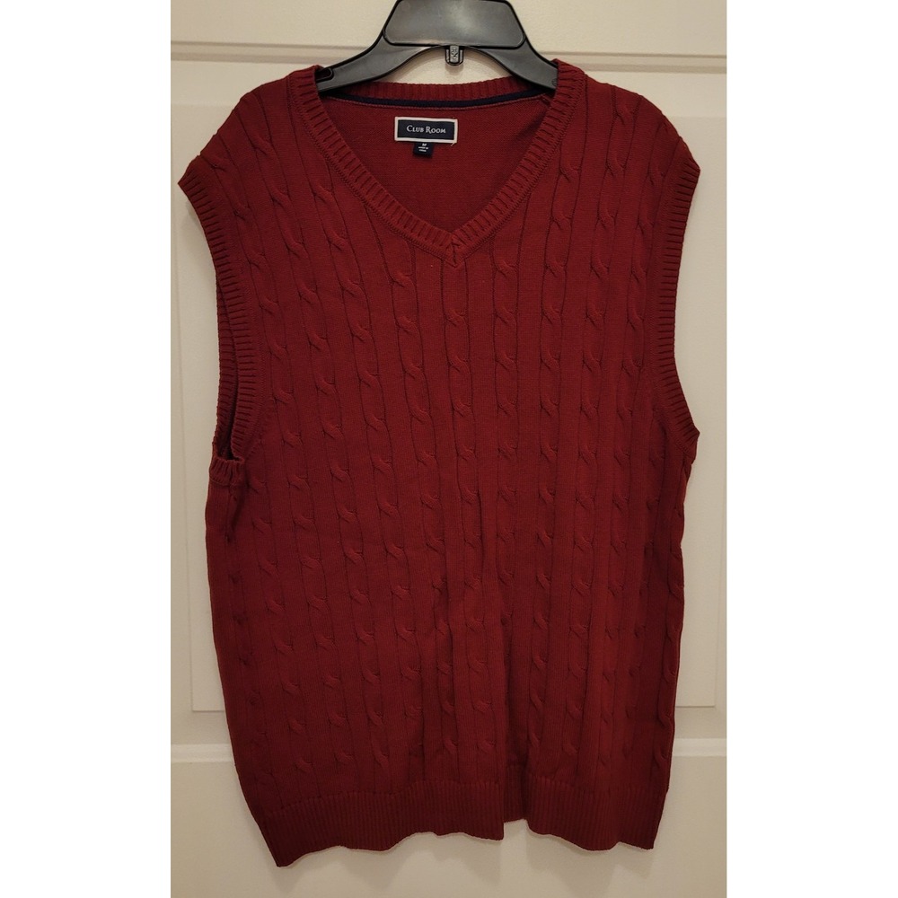 Club room men's medium V-neck Red sweater vest 100% cotton.